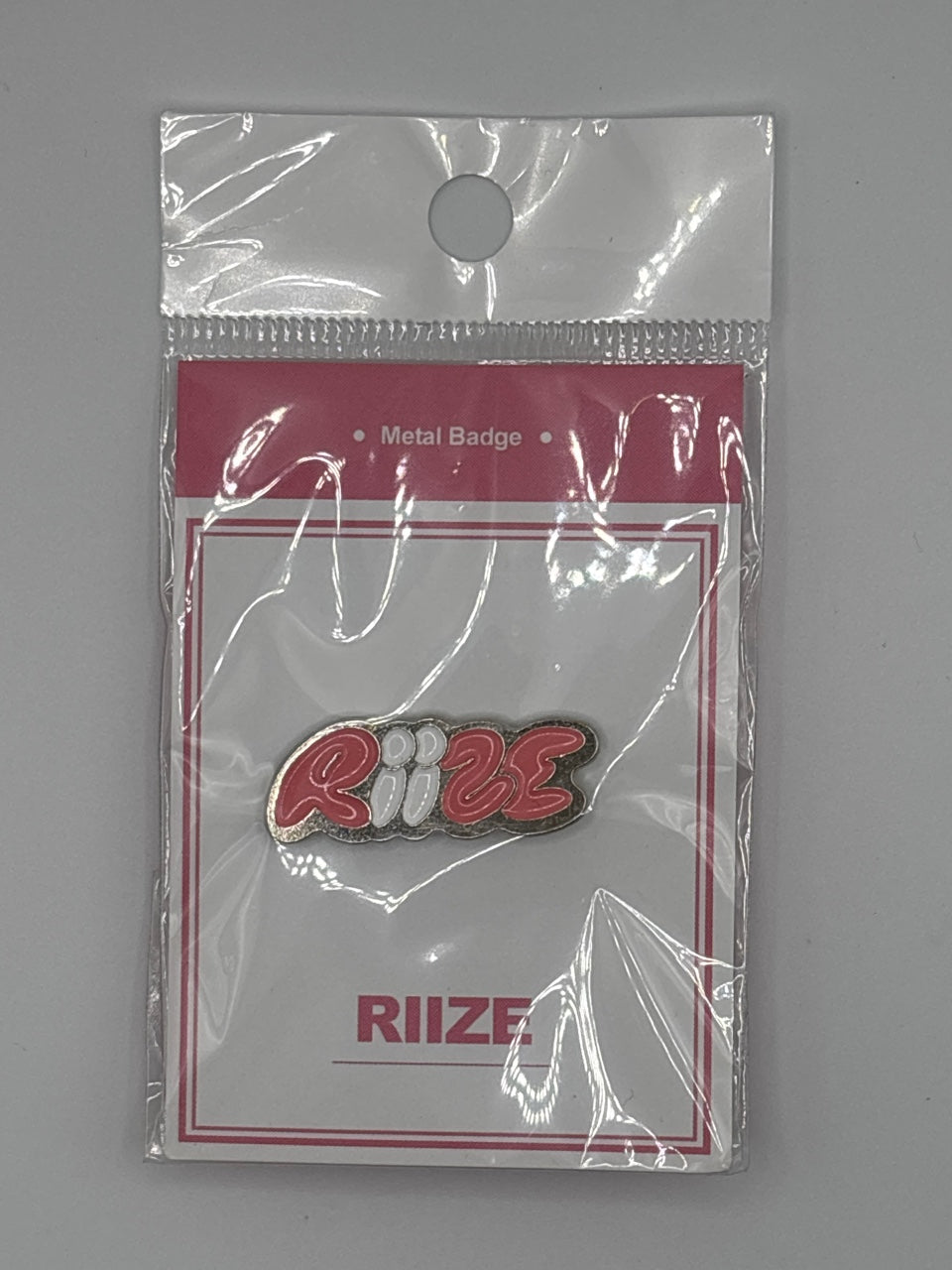 KPOP Lightstick shape metal badge (21 Artists)