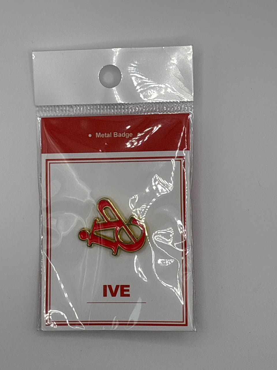 KPOP Lightstick shape metal badge (21 Artists)