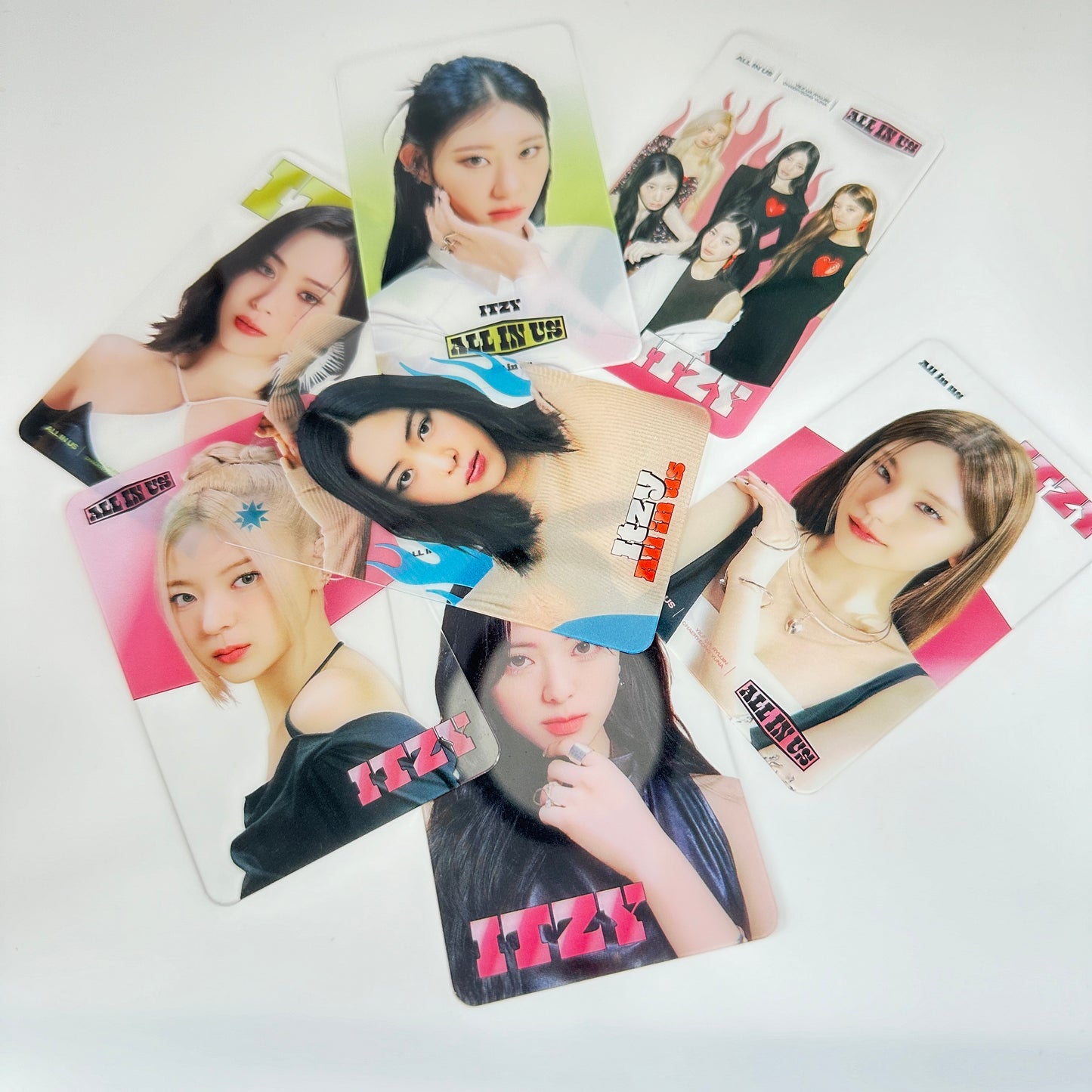 ITZY - TRANSPARENT CARD 25PCS