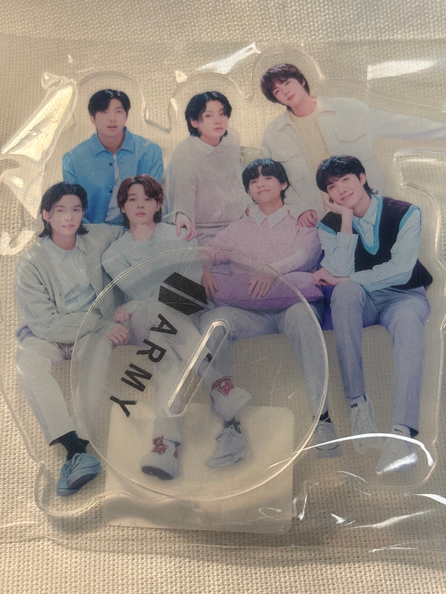 BTS ACRYLIC STAND (8 OPTIONS)