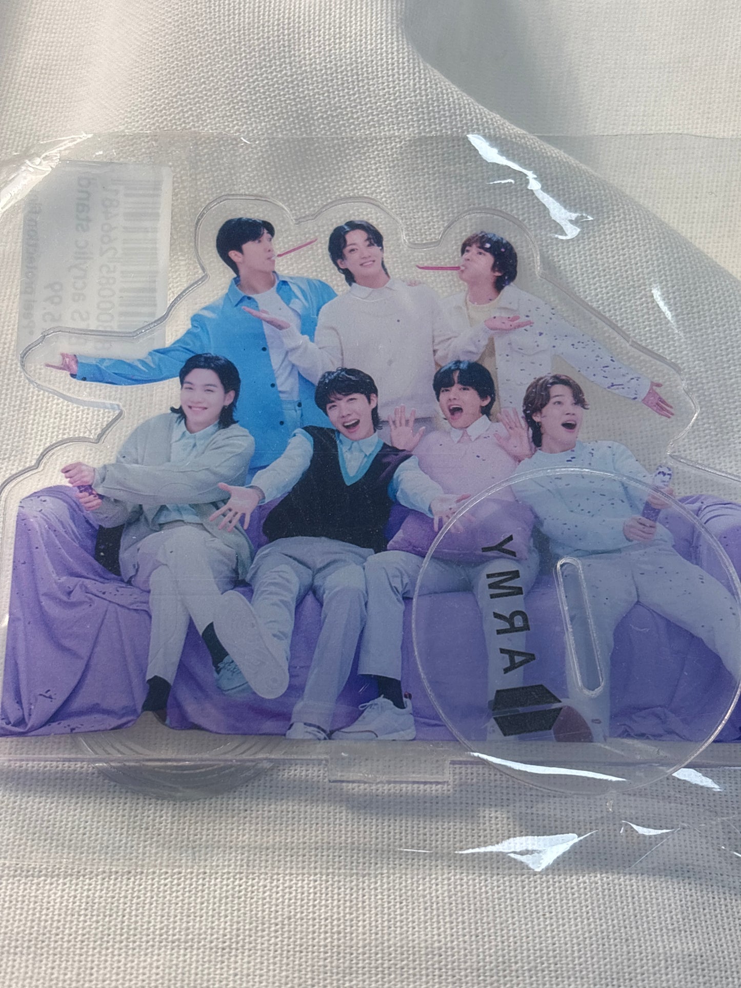 BTS ACRYLIC STAND (8 OPTIONS)