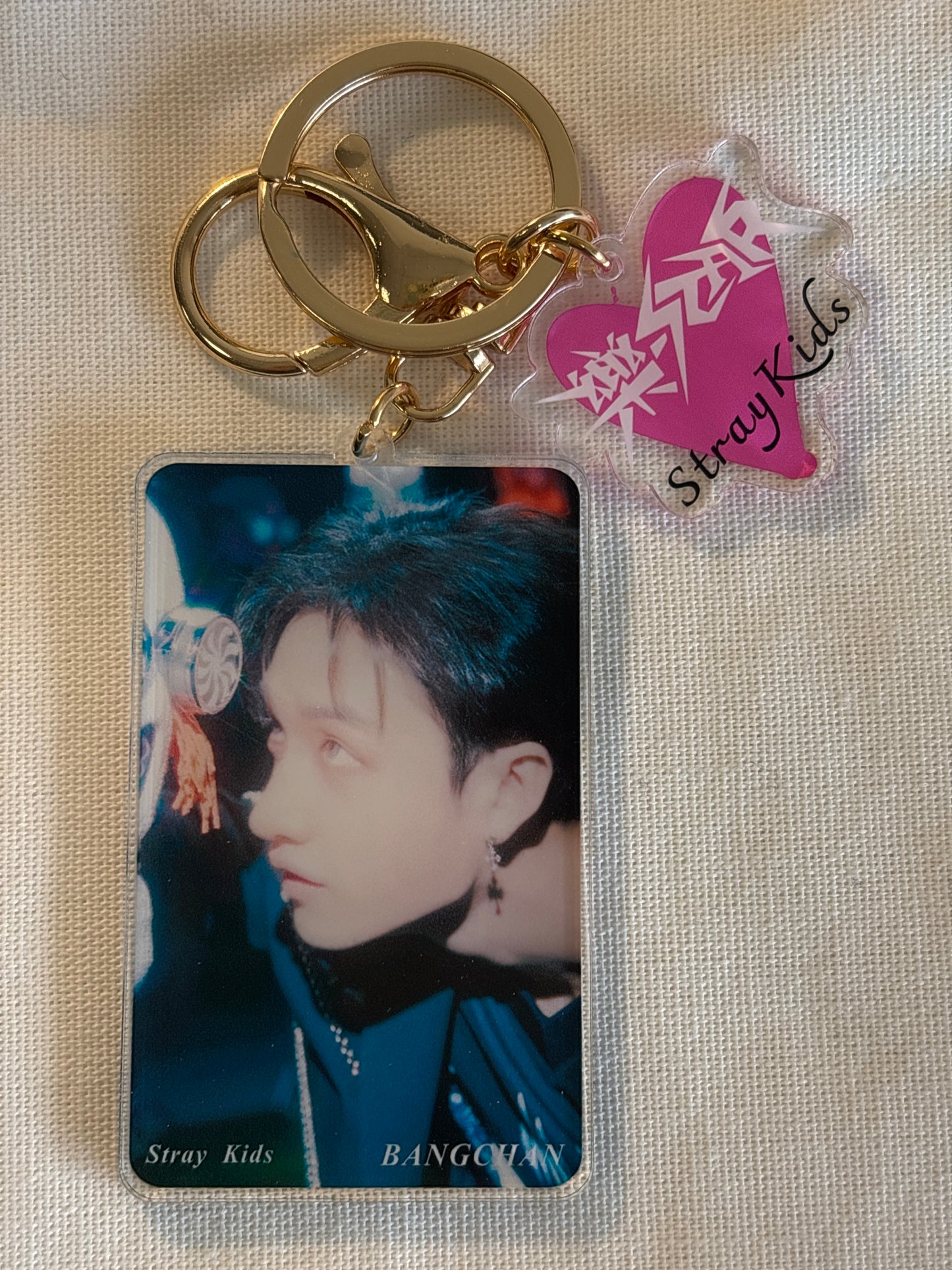 STRAY KIDS [ROCK STAR] KEY CHAIN