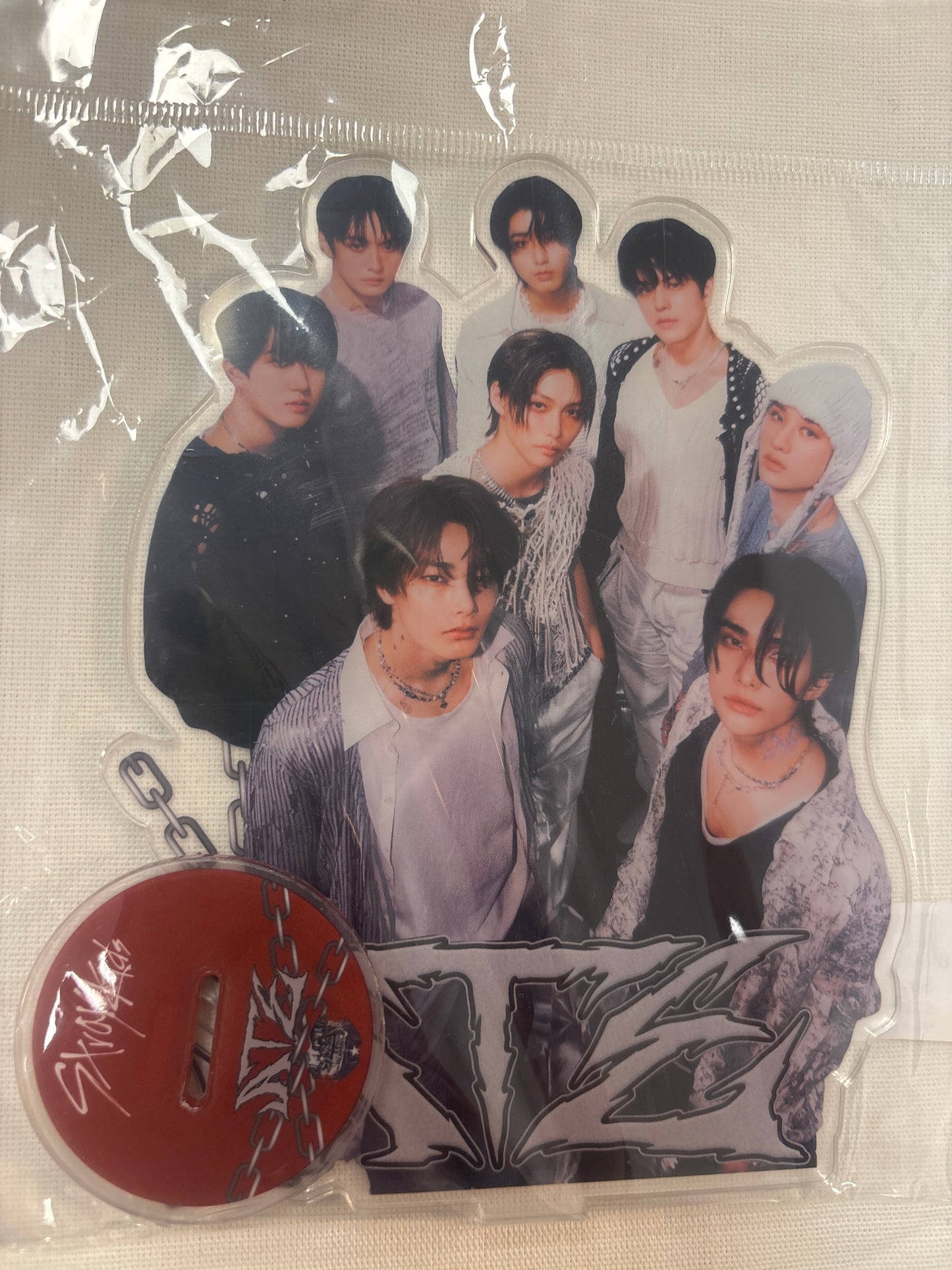 STRAY KIDS ACRYLIC STAND (7 OPTIONS)