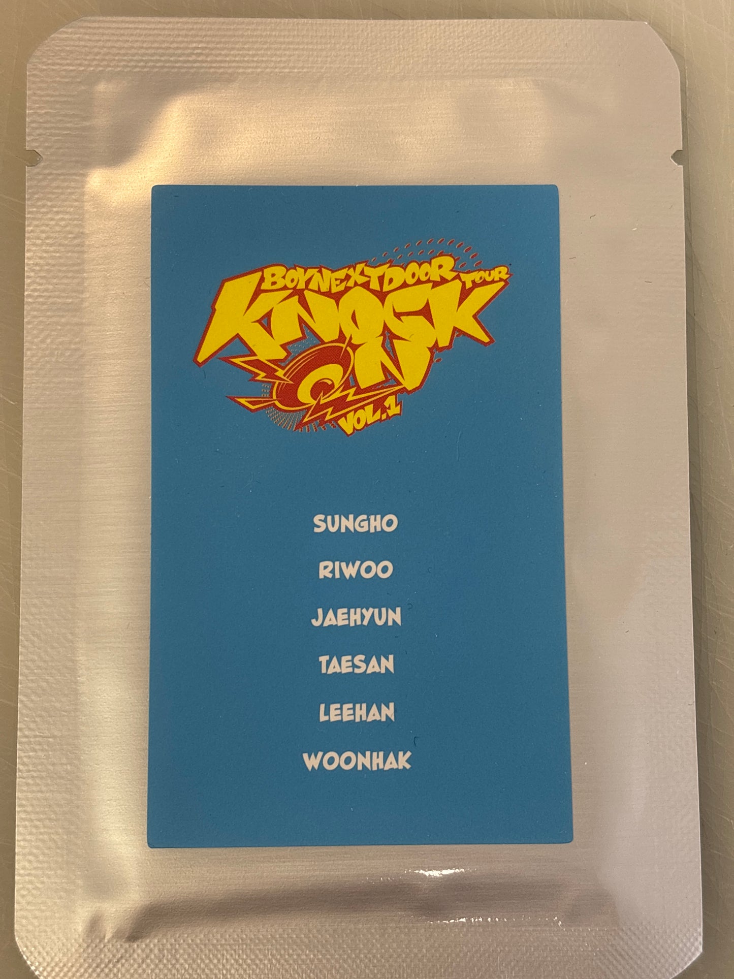 boy next door [knock on] world tour vol.1 7pcs official photocards set