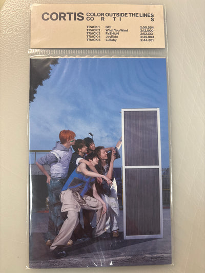 CORTIS DEBUT ALBUM [COLOR OUTSIDE THE LINE]