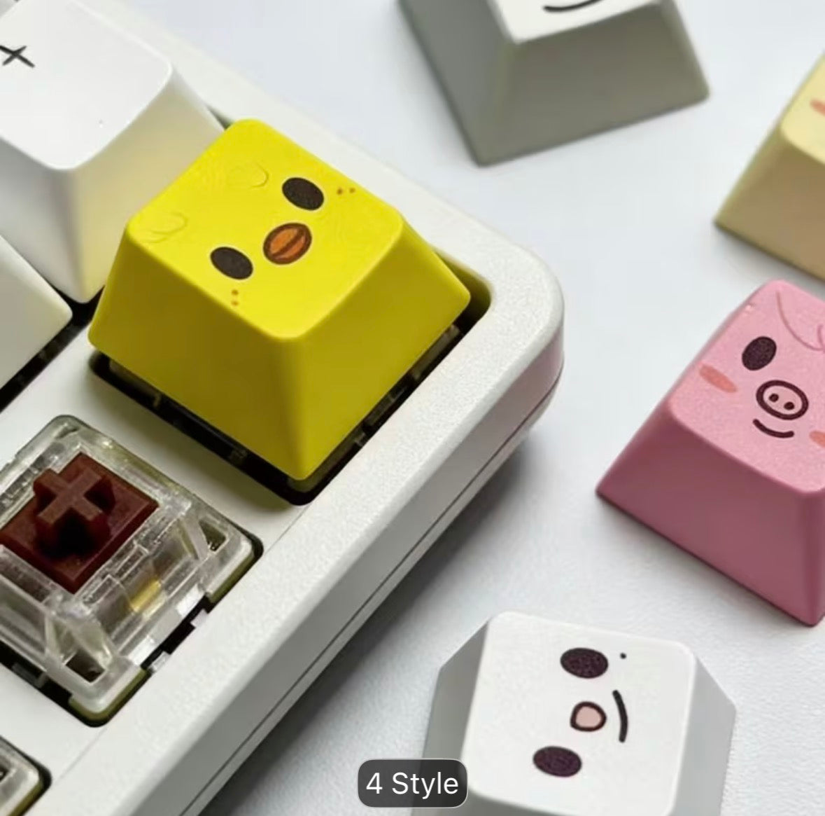 SKZOO KEYCAP KEYRING