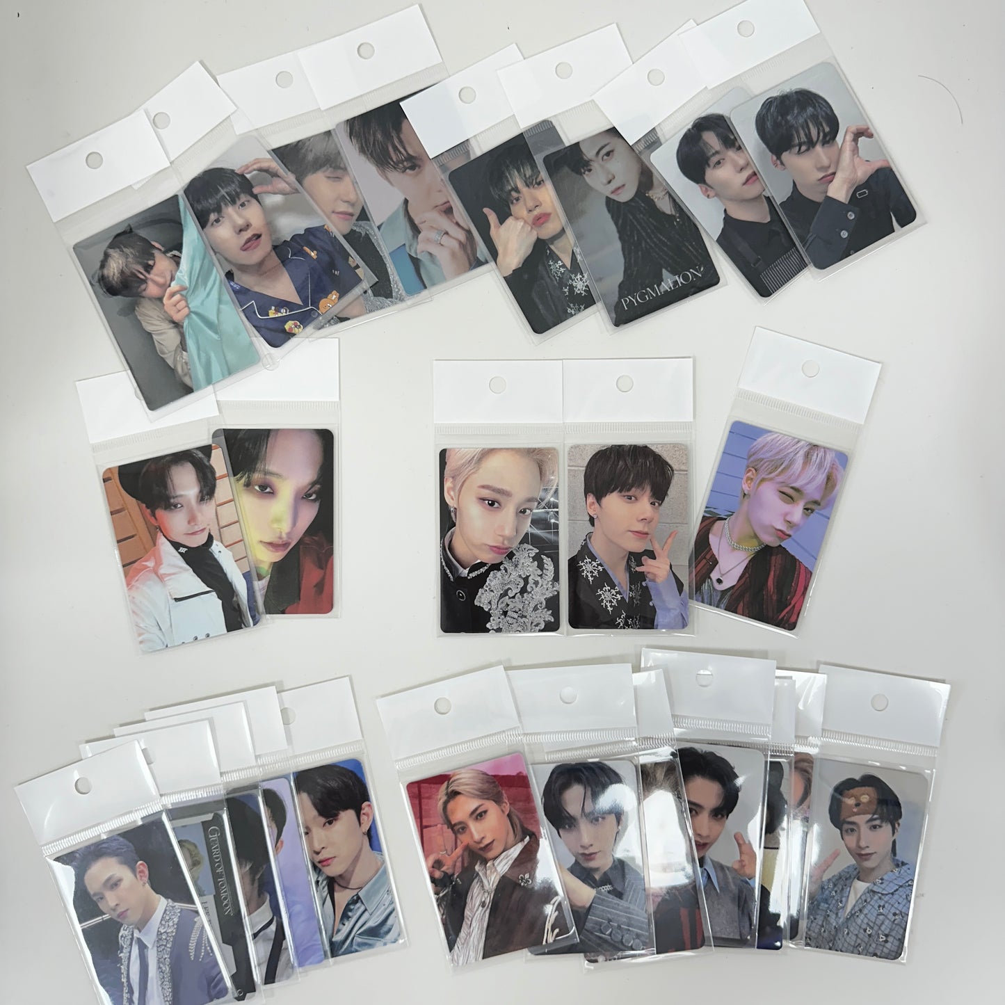 ONEUS Official Photocards